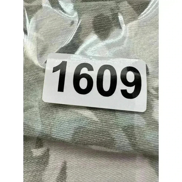 Code Bleu Jeans Women's Sz 18W Wonderland Skinny Ankle Crop Green Camo Denim‎ - Picture 8 of 8